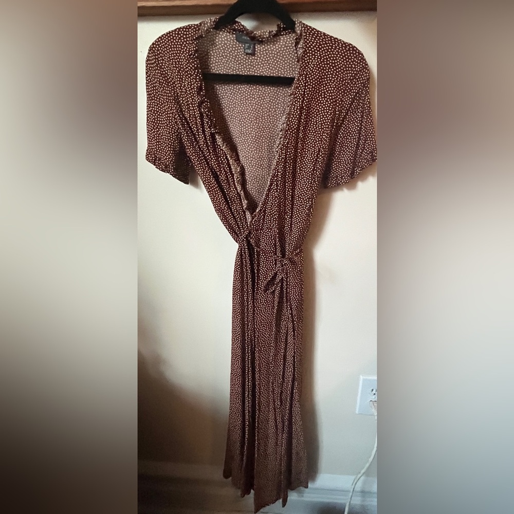 Summer Brown and White Wrap Dress
